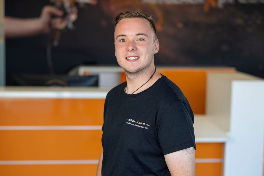 Mitarbeiter Jerome Ettingshausen - Fahrzeuglackierer, AutolackXpress Bad Sooden-Allendorf