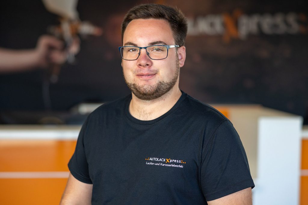 Mitarbeiter Justin Ettingshausen – Karosseriemechatroniker, Ansprechpartner für Privat- und Versicherungsfälle, AutolackXpress Bad Sooden-Allendorf